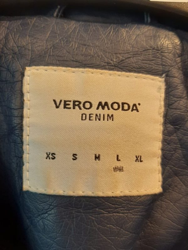 Vero Moda Leather Jacket - Image 3